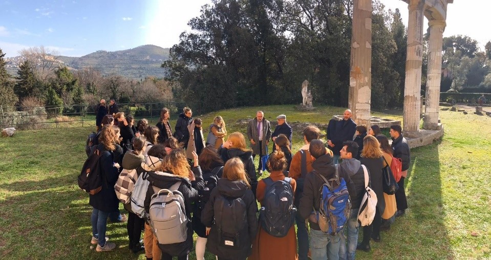 X edizione, Visita a Villa Adriana a Tivoli