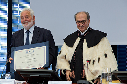 Vicente Loscertales, segretario generale del Bureau International des Expositions e il Rettore, Professor Giovanni Puglisi Vicente Loscertales, segretario generale del Bureau International des Expositions e il Rettore, Professor Giovanni Puglisi