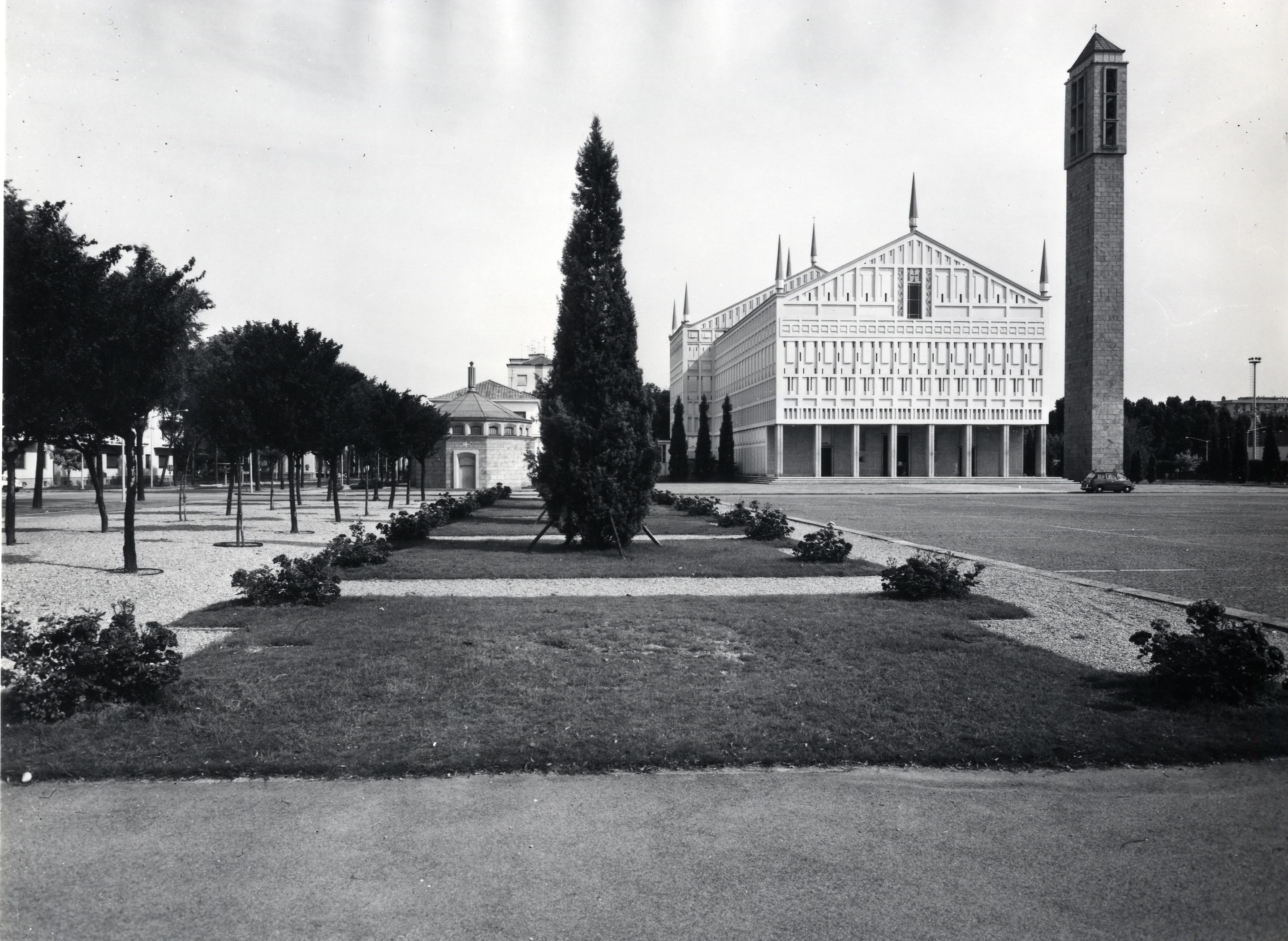 27 - Chiesa Santa Barbara San Donato Milanese