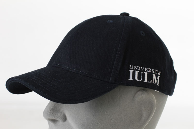 Cappello con visiera con logo IULM