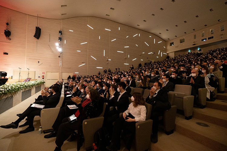7. Auditorium
