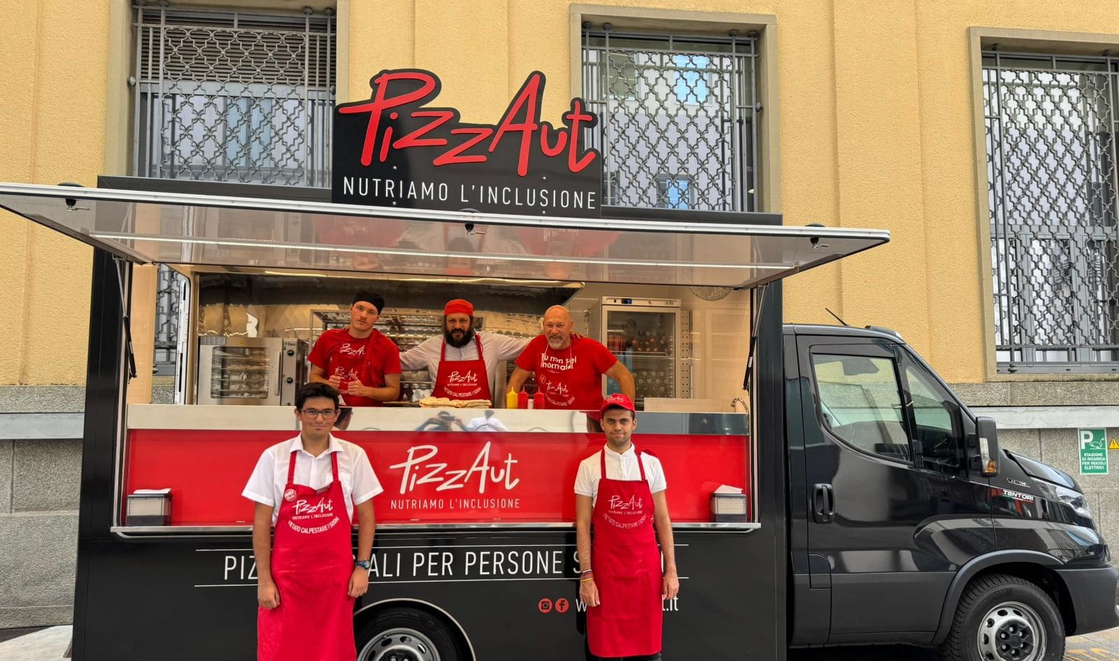 IULM Life, tra bici e PizzAutobus: nuovi servizi e nuove occasioni di comunità nel campus