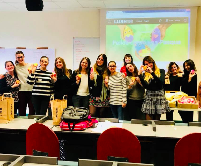Testimonianza in aula di Lush Italia